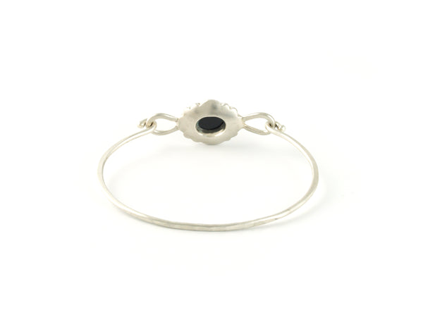 Scallop Oval Bracelet in Argentium Sterling Silver with Australian Spinel