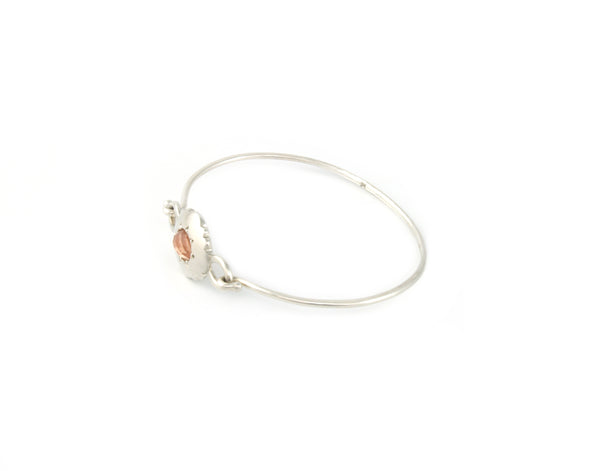 Scallop Oval Bracelet in Argentium Sterling Silver with Oregon Sunstone