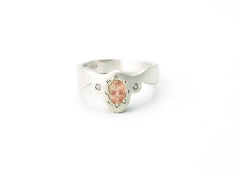 Picot Ring with Oregon Sunstone